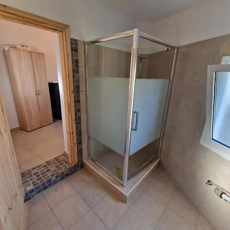 Apartment Aprosmeno Jacuzzi House 4 Agros